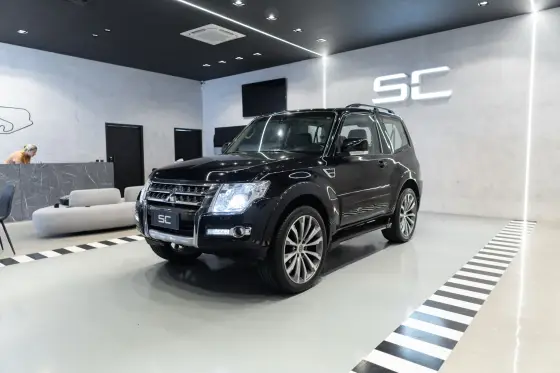 MITSUBISHI PAJERO FULL 3.2 HPE 4X4 16V TURBO INTERCOOLER DIESEL 2P AUTOMÁTICO