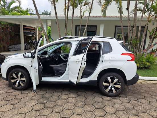 PEUGEOT-2008-2015