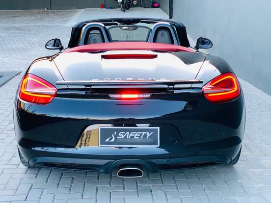 PORSCHE-BOXSTER-2012