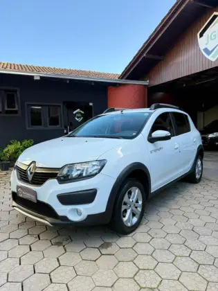 RENAULT SANDERO 1.6 16V SCE FLEX STEPWAY DYNAMIQUE EASY-R RENAULT SANDERO 1.6 16V SCE FLEX STEPWAY DYNAMIQUE EASY-R
