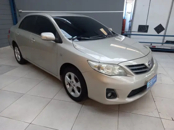 TOYOTA COROLLA 2.0 XEI 16V FLEX 4P AUTOMÁTICO
