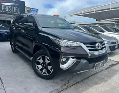 TOYOTA HILUX SW4 2.8 SRX 4X4 16V TURBO INTERCOOLER DIESEL 4P AUTOMÁTICO TOYOTA HILUX SW4 2.8 SRX 4X4 16V TURBO INTERCOOLER DIESEL 4P AUTOMÁTICO