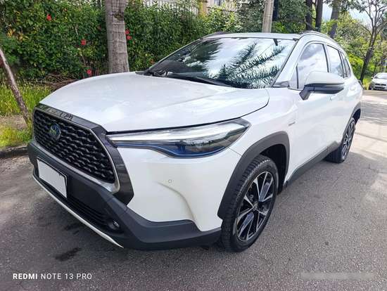 TOYOTA-COROLLA CROSS-2024