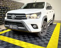 TOYOTA HILUX 2.8 SR CHALLENGE 4X4 CD 16V DIESEL 4P AUTOMÁTICO TOYOTA HILUX 2.8 SR CHALLENGE 4X4 CD 16V DIESEL 4P AUTOMÁTICO