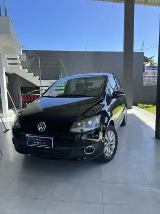 VOLKSWAGEN FOX 1.0 MI TREND 8V FLEX 4P MANUAL VOLKSWAGEN FOX 1.0 MI TREND 8V FLEX 4P MANUAL