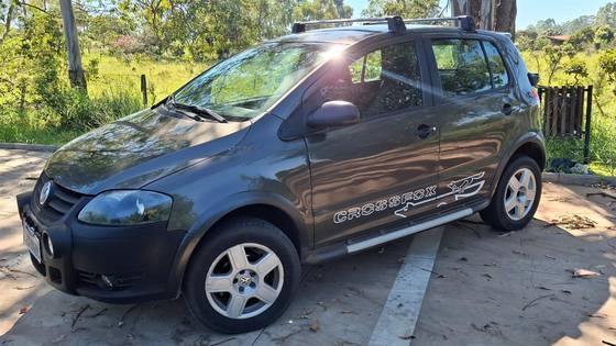 VOLKSWAGEN CROSSFOX 1.6 MI FLEX 8V 4P MANUAL