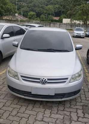 VOLKSWAGEN-GOL-2010