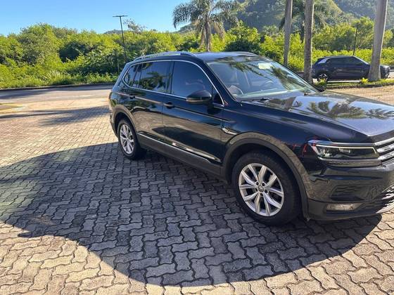 VOLKSWAGEN TIGUAN 1.4 250 TSI TOTAL FLEX ALLSPACE COMFORTLINE TIPTRONIC