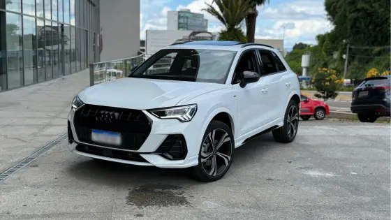AUDI Q3 2.0 40 TFSI GASOLINA PERFORMANCE BLACK PLUS QUATTRO TIPTRONIC