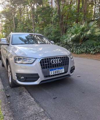 AUDI-Q3-2013