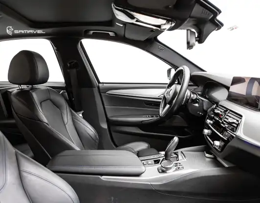 BMW-540i-2018