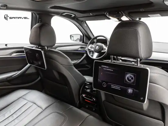 BMW-540i-3.0 24V TURBO GASOLINA M SPORT AUTOMÁTICO BMW-540i-2018