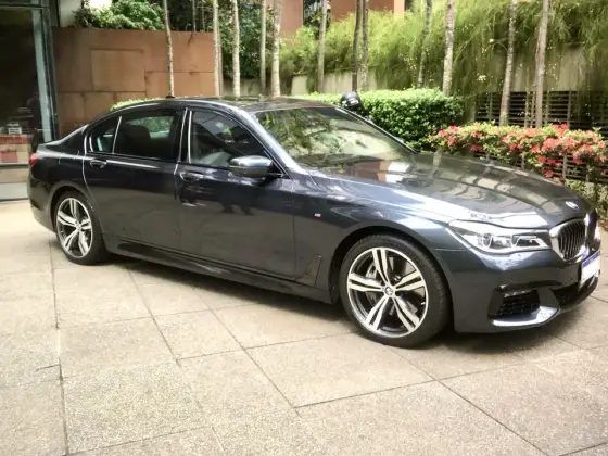 BMW 750Li 4.4 M SPORT V8 32V GASOLINA 4P AUTOMÁTICO