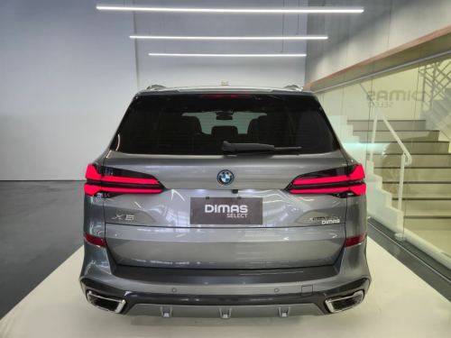 /en/city-florianopolis/cate-car-used-car/bmw-x5-2025-3-0-i6-turbo-hybrid-xdrive50e-m-sport-automatic-44075949056198656/-5