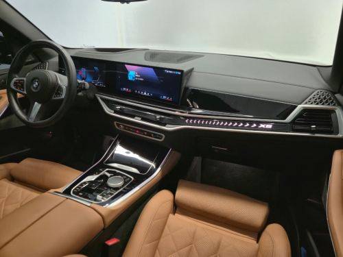 /en/city-florianopolis/cate-car-used-car/bmw-x5-2025-3-0-i6-turbo-hybrid-xdrive50e-m-sport-automatic-44075949056198656/-9