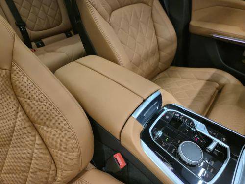 /en/city-florianopolis/cate-car-used-car/bmw-x5-2025-3-0-i6-turbo-hybrid-xdrive50e-m-sport-automatic-44075949056198656/-12