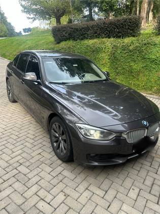 BMW 320i 2.0 MODERN 16V TURBO GASOLINA 4P AUTOMÁTICO