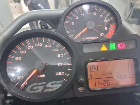 BMW-R 1200 GS TRIPLE BLACK-2011