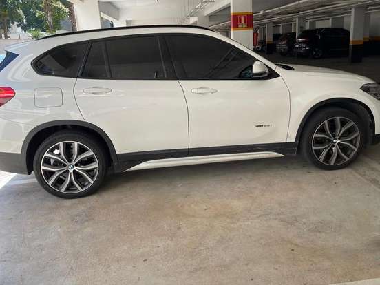 BMW-X1-2.0 16V TURBO ACTIVEFLEX XDRIVE25I SPORT 4P AUTOMÁTICO BMW-X1-2016