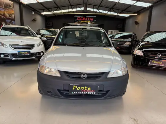 CHEVROLET CELTA 1.0 MPFI 8V GASOLINA 2P MANUAL CHEVROLET CELTA 1.0 MPFI 8V GASOLINA 2P MANUAL