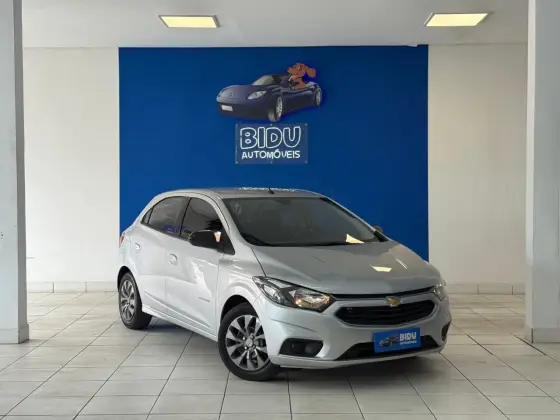 CHEVROLET ONIX 1.4 MPFI ADVANTAGE 8V FLEX 4P AUTOMÁTICO