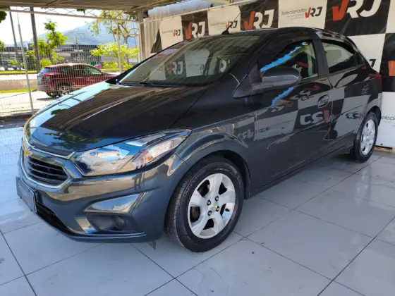CHEVROLET ONIX 1.4 MPFI LT 8V FLEX 4P MANUAL
