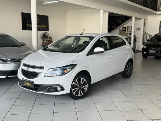 CHEVROLET ONIX 1.4 MPFI LTZ 8V FLEX 4P MANUAL