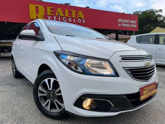 CHEVROLET ONIX 1.4 MPFI LTZ 8V FLEX 4P MANUAL