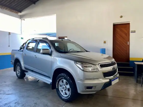 CHEVROLET S10 2.4 LT 4X2 CD 8V FLEX 4P MANUAL