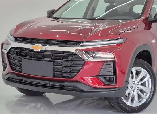 CHEVROLET-TRACKER-2025