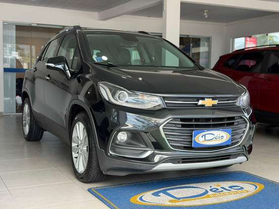CHEVROLET-TRACKER-2017