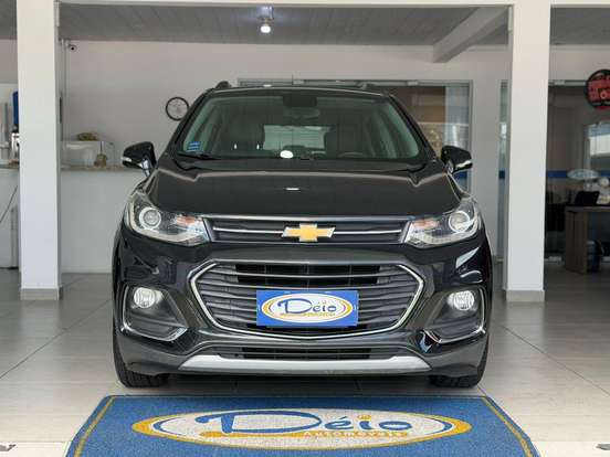 CHEVROLET-TRACKER-2017