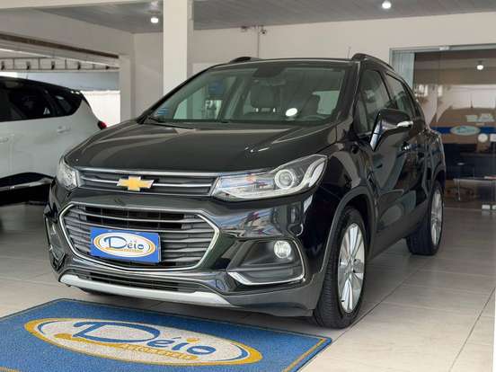 CHEVROLET-TRACKER-2017