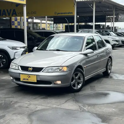 CHEVROLET VECTRA 2.2 MPFI GLS 8V GASOLINA 4P MANUAL