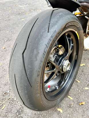 DUCATI-PANIGALE V4 S-2021
