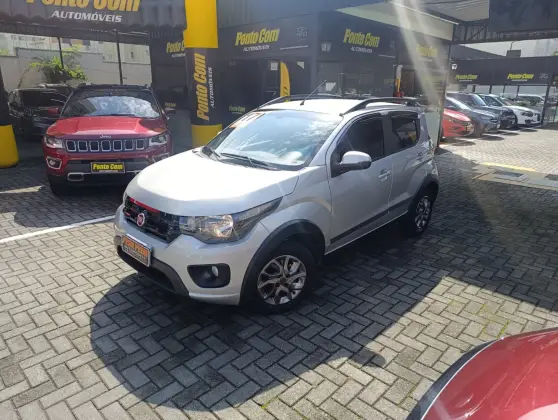 FIAT MOBI 1.0 EVO FLEX WAY ON MANUAL FIAT MOBI 1.0 EVO FLEX WAY ON MANUAL