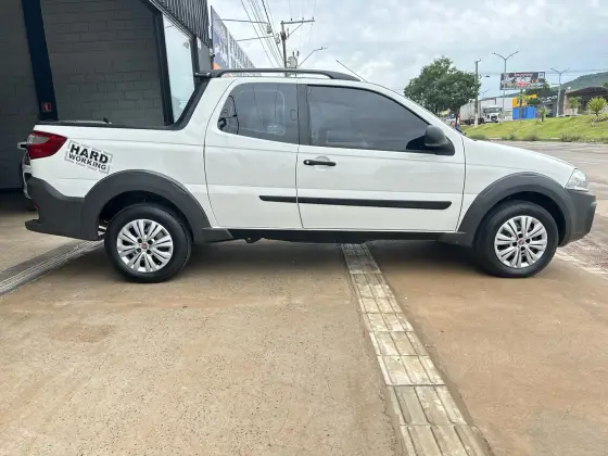 FIAT STRADA 1.4 MPI WORKING CS 8V FLEX 2P MANUAL