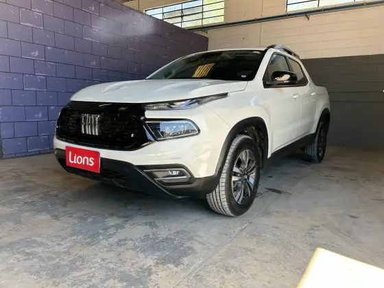 FIAT TORO 1.3 TURBO 270 FLEX FREEDOM AT6 FIAT TORO 1.3 TURBO 270 FLEX FREEDOM AT6