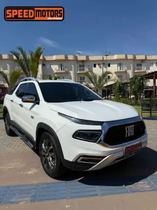 FIAT TORO 2.0 16V TURBO DIESEL RANCH 4WD AT9 FIAT TORO 2.0 16V TURBO DIESEL RANCH 4WD AT9