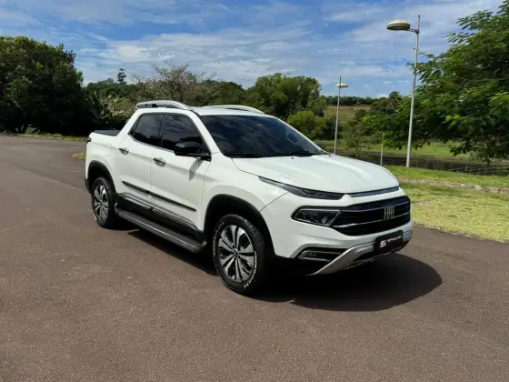 FIAT TORO 2.0 16V TURBO DIESEL VOLCANO 4WD AT9