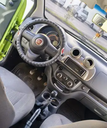 FIAT-UNO-2010