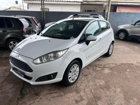 FORD FIESTA 1.5 SE HATCH 16V FLEX 4P MANUAL