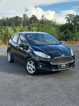 FORD FIESTA 1.6 SE HATCH 16V FLEX 4P MANUAL