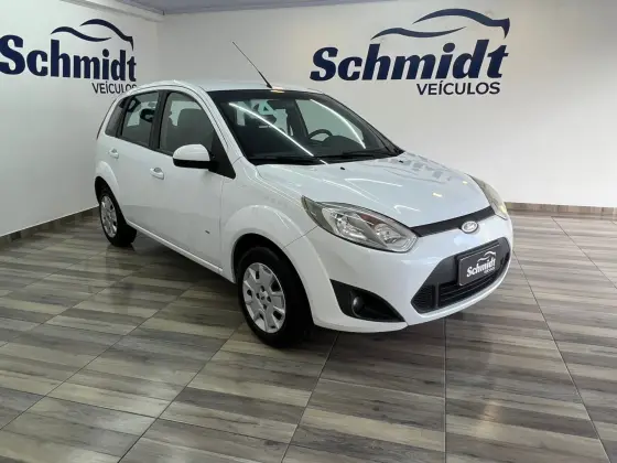 FORD FIESTA 1.6 SE HATCH 16V FLEX 4P MANUAL