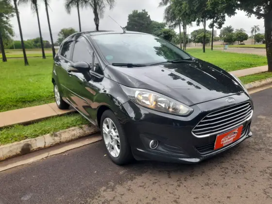 FORD FIESTA 1.6 SEL HATCH 16V FLEX 4P MANUAL
