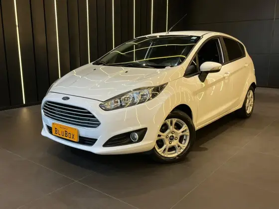 FORD FIESTA 1.6 SEL HATCH 16V FLEX 4P MANUAL FORD FIESTA 1.6 SEL HATCH 16V FLEX 4P MANUAL
