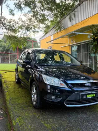 FORD FOCUS 2.0 GLX 16V FLEX 4P MANUAL