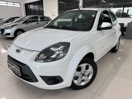 FORD KA 1.0 MPI 8V FLEX 2P MANUAL FORD KA 1.0 MPI 8V FLEX 2P MANUAL