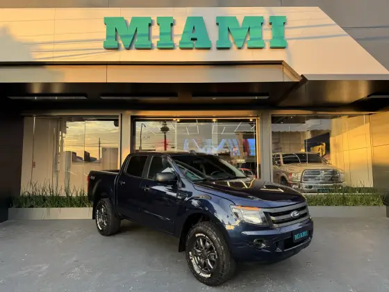 FORD RANGER 3.2 XLS 4X4 CD 20V DIESEL 4P MANUAL
