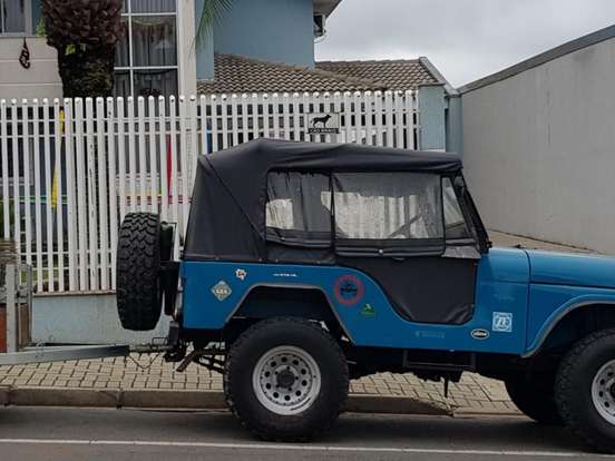 FORD-JEEP-CJ-5 FORD-JEEP-1975